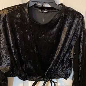 NWT Fashionova Victoria Velvet crop top